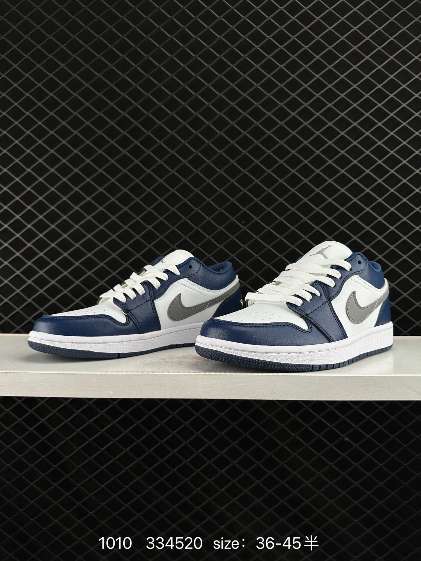 Air Jordan 1 Low AJ1